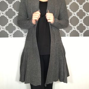 BCBG gray lightweight duster